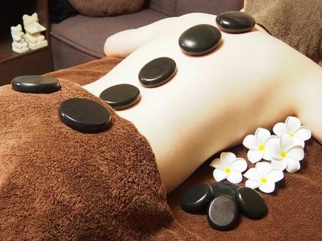 Massage body đá nóng 20 Dịch Vụ Massage Body Đá Nóng Tại K.T Care Spa - Trải Nghiệm Thư Giãn Độc Đáo