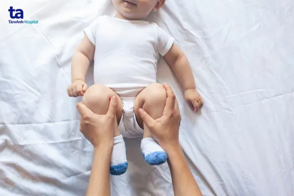 alt: Bài tập đạp xe cho bé