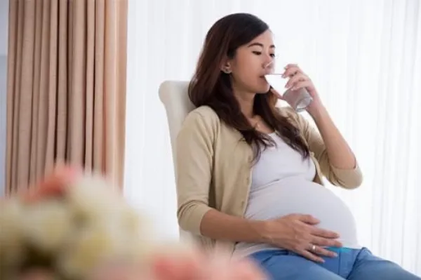 Cách trị táo bón cho bà bầu