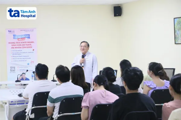 tổ chức c&aacute;c lớp học tiền sản